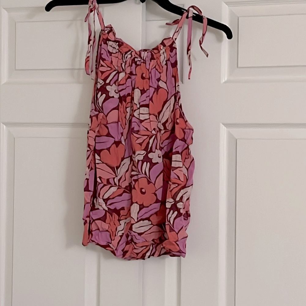Gap Halter Top